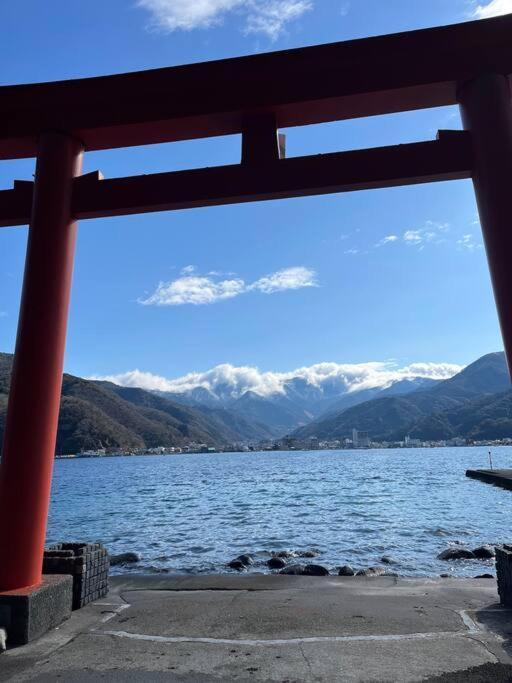 沼津戸田湾の古民家一軒貸切宿 釣り ハイキング 海水浴 ツーリングにおすすめ المظهر الخارجي الصورة